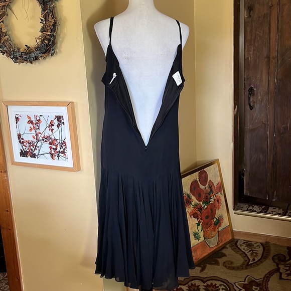 SWEE LO NY size Medium Flapper-Style Great Gadsby Silk Tank PinTuck Dress GOTH - Picture 8 of 17